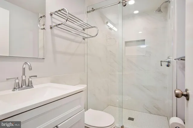 $3,400 | 1616 S Street Northwest, Washington, DC 20009