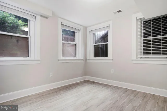 $3,400 | 1616 S Street Northwest, Washington, DC 20009