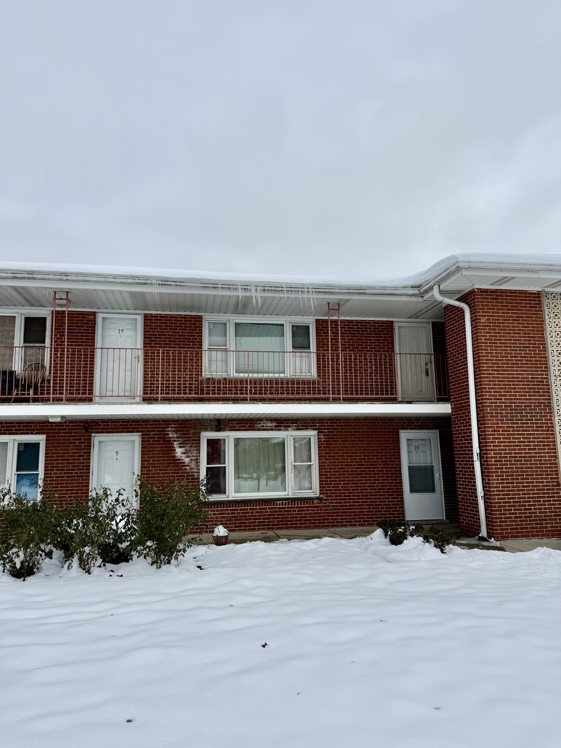 1115 East Algonquin Road, Unit 20 Arlington Heights, IL 60005 - Photo 1 of 1