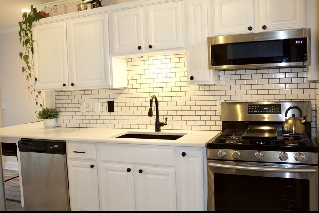 549 Russell Road, Unit 2C Westfield, MA 01085 - Photo 3 of 33 Gallery Image 3