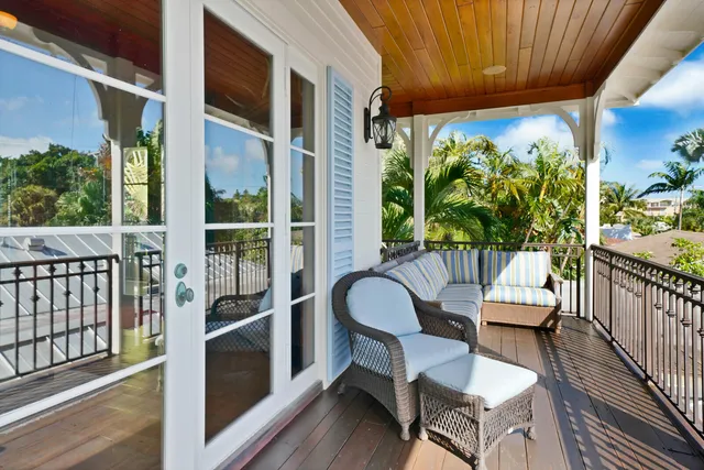 $12,000 | 137 South Oak Street, Lantana, FL 33462