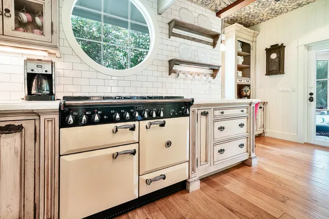 $12,000 | 137 South Oak Street, Lantana, FL 33462