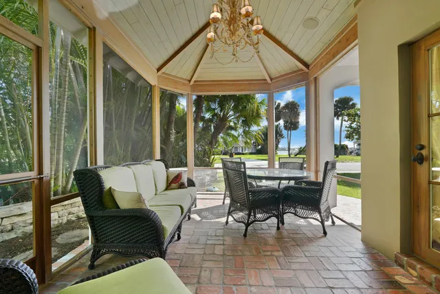 $12,000 | 137 South Oak Street, Lantana, FL 33462