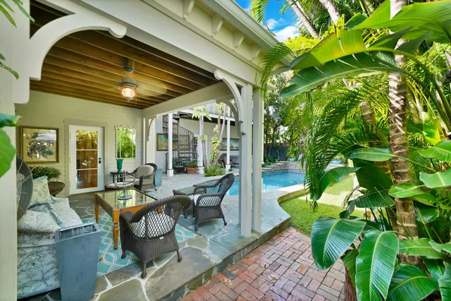 $12,000 | 137 South Oak Street, Lantana, FL 33462