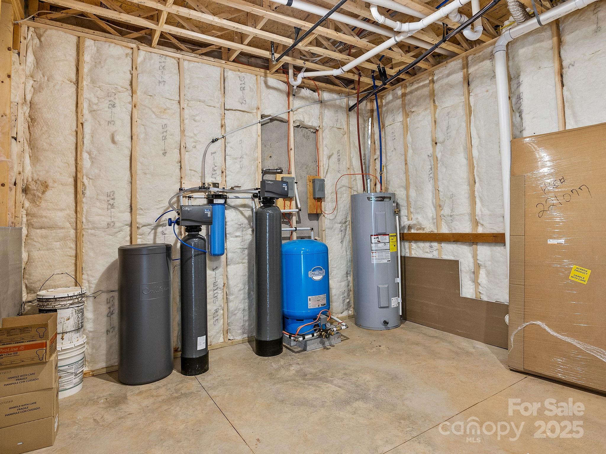 185 Robinson Acres Cove Lane Rutherfordton, NC 28139 - Photo 27 of 37 a view of a walk in closet