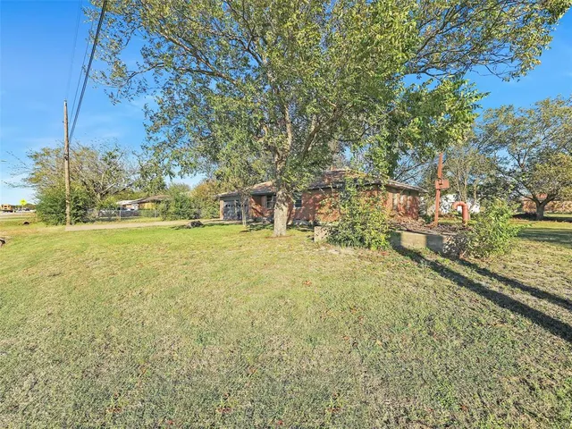 $300,000 | 1206 North Powell Parkway, Anna, TX 75409