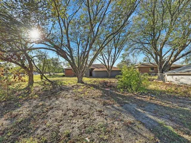 $300,000 | 1206 North Powell Parkway, Anna, TX 75409
