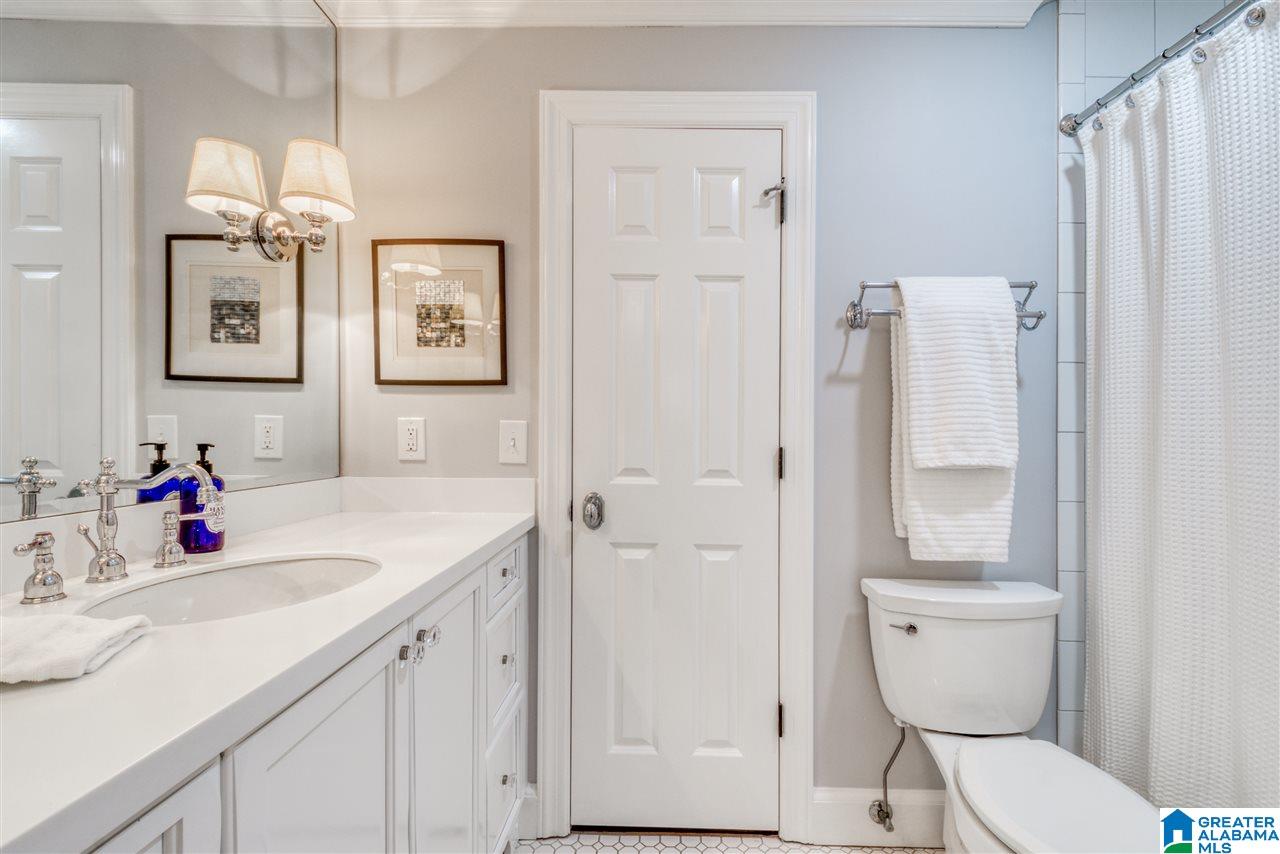 2729 Wynward Road Birmingham, AL 35243 - Photo 37 of 50