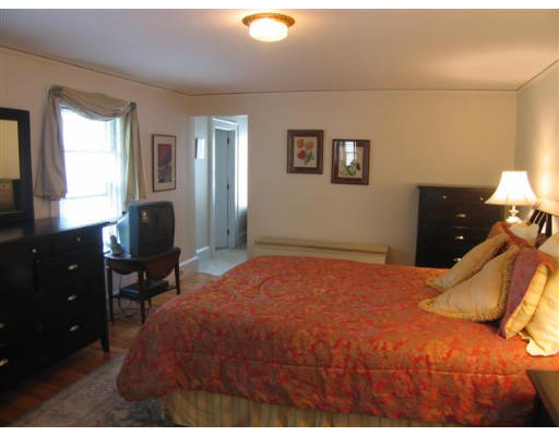 44 Pine Ridge Road Arlington, MA 02476 - Photo 11 of 14