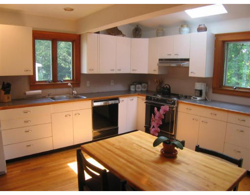 44 Pine Ridge Road Arlington, MA 02476 - Photo 7 of 14