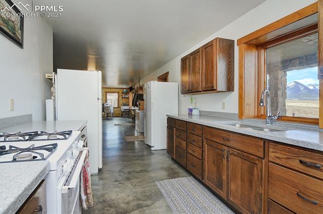 927 Howe Road Westcliffe, CO 81252 - Photo 26 of 33 Gallery Image 26