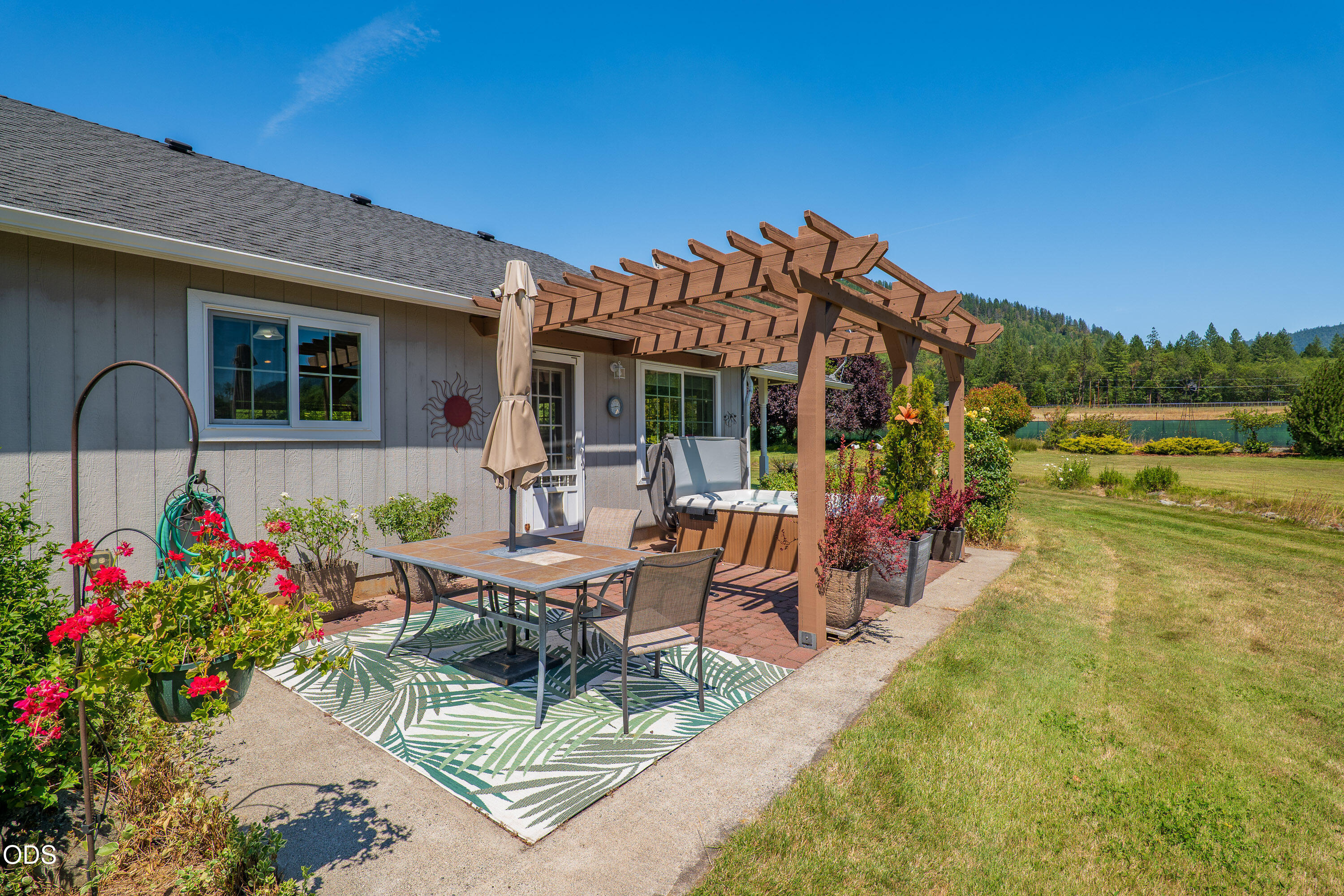 3959 Jumpoff Joe Creek Road Grants Pass, OR 97526 - Photo 27 of 55
