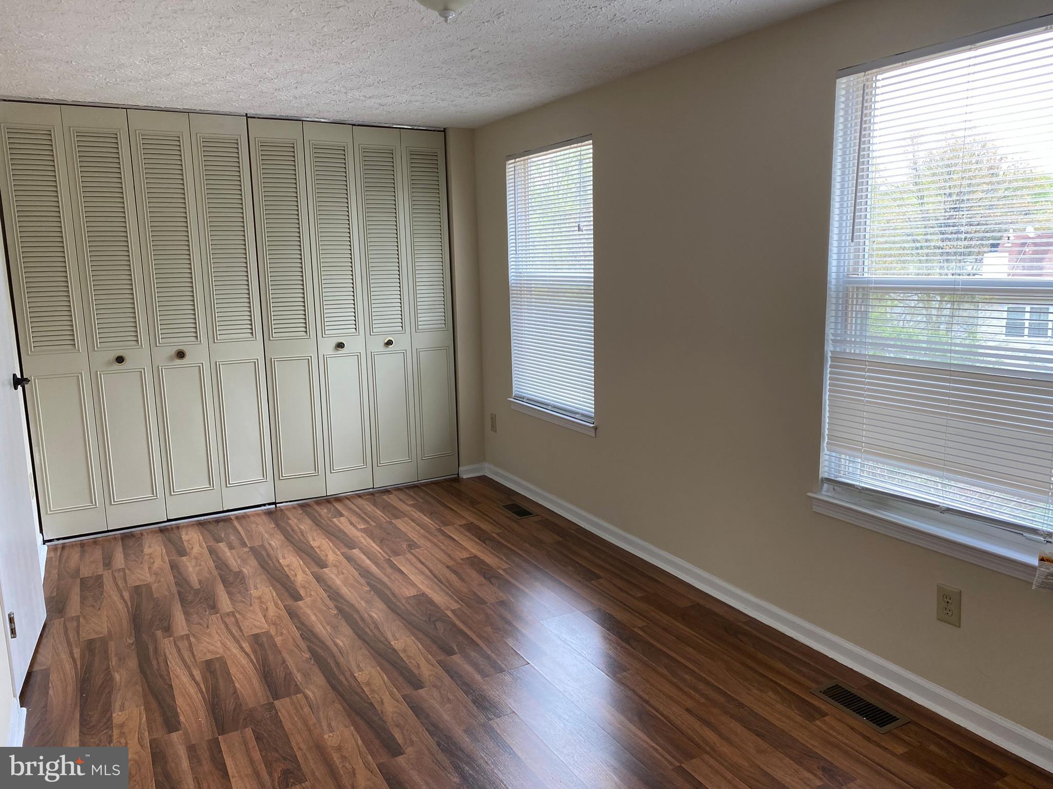 6585 Forest Dew Court Springfield, VA 22152 - Photo 13 of 25