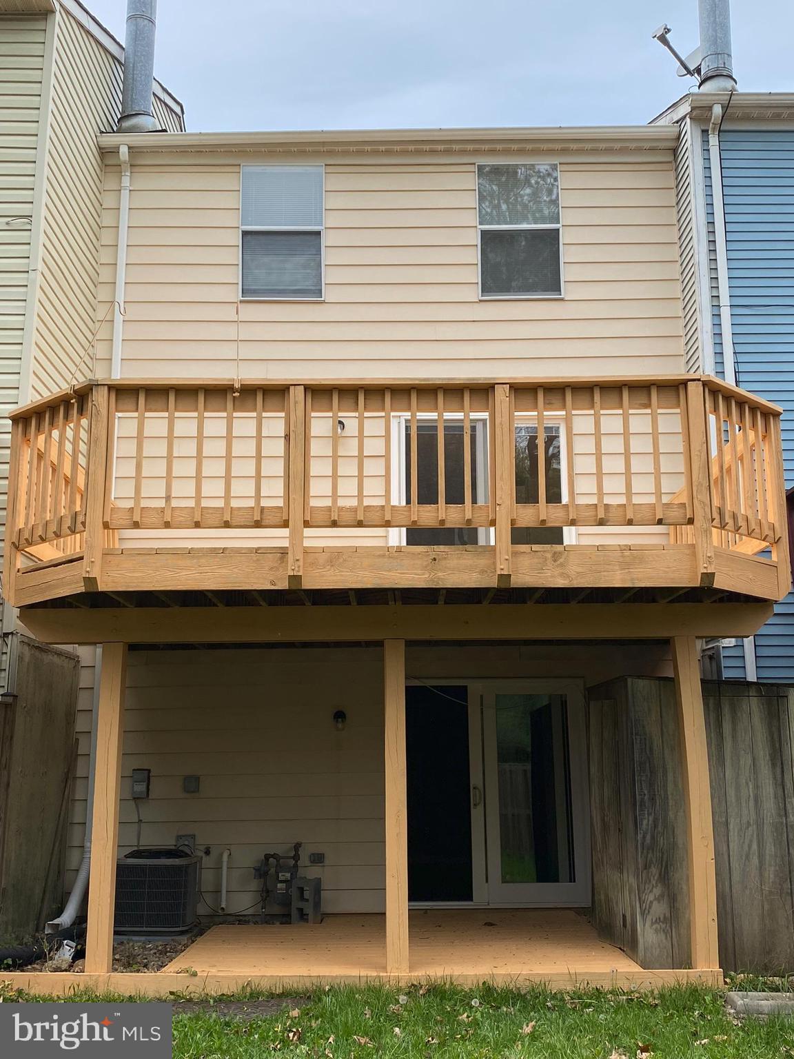 6585 Forest Dew Court Springfield, VA 22152 - Photo 6 of 25