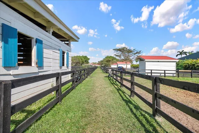 $19,500,000 | 5625 140th Avenue South, Wellington, FL 33449