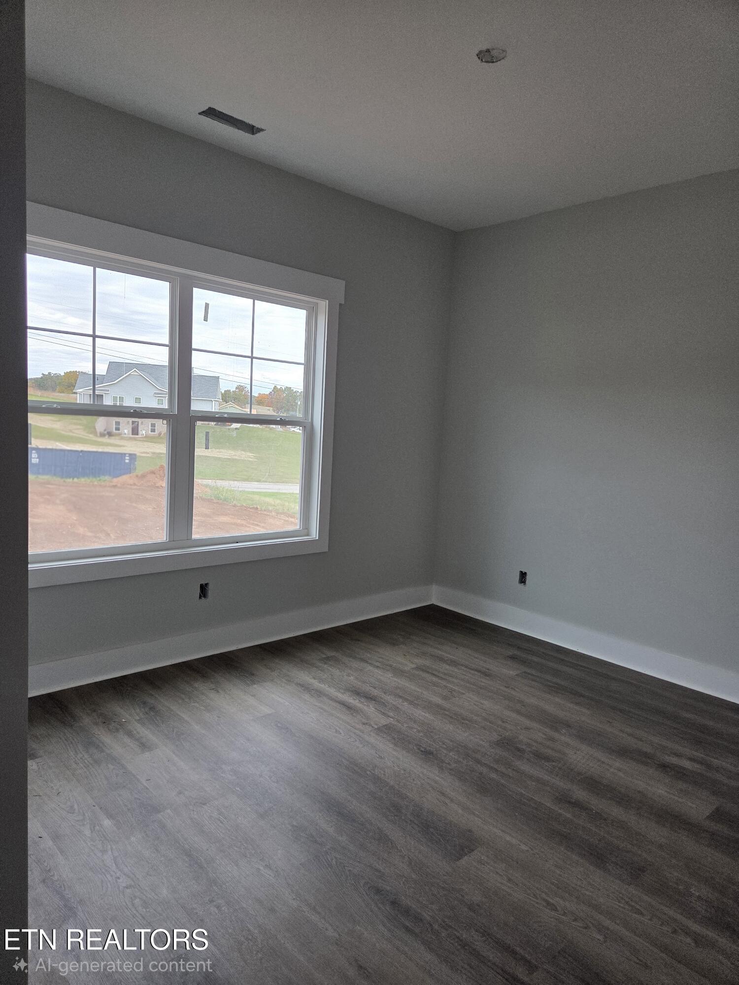 235 Chippewa Lane Rutledge, TN 37861 - Photo 4 of 17 20251101_171042(1)