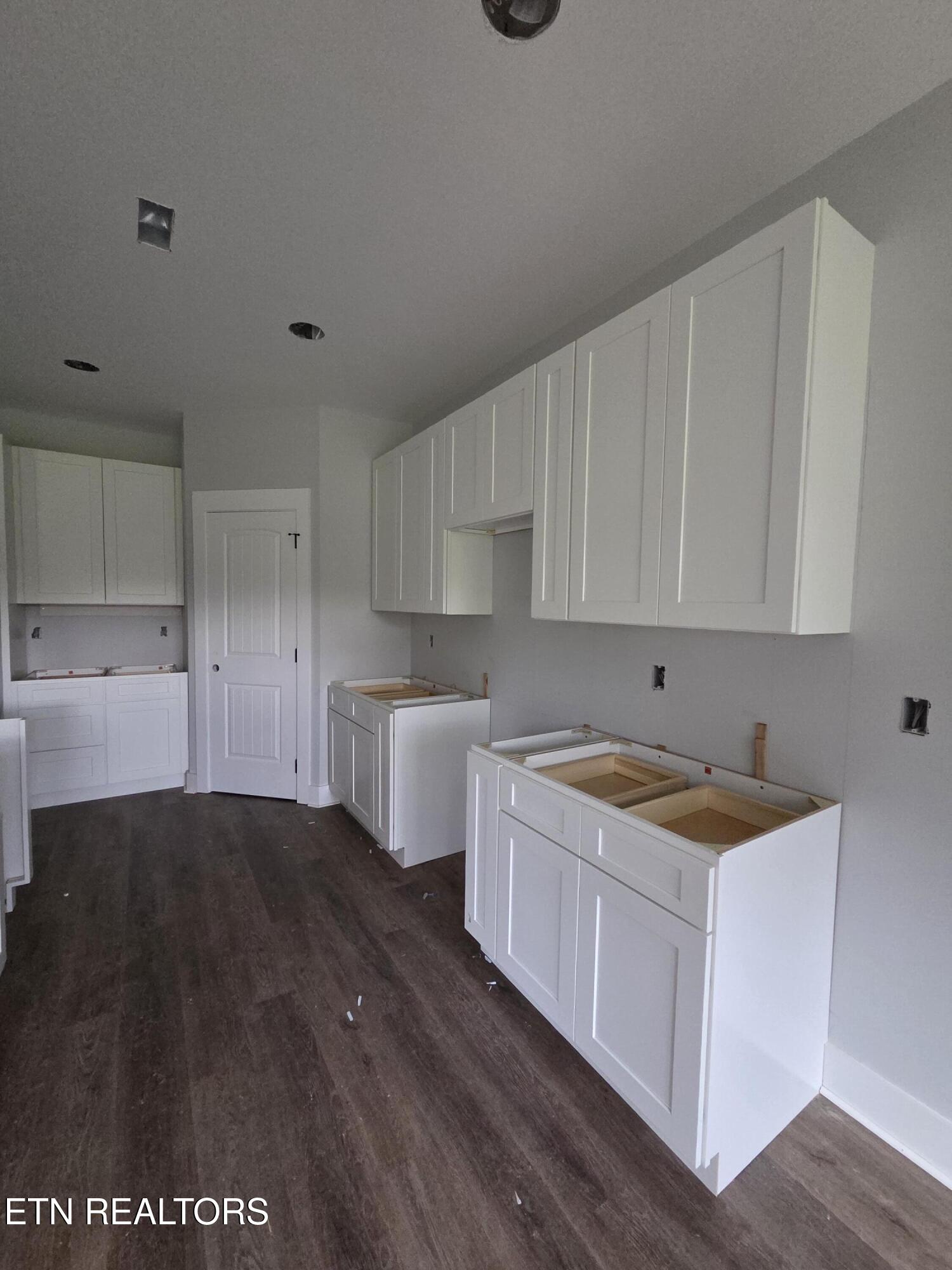 235 Chippewa Lane Rutledge, TN 37861 - Photo 6 of 17 20251101_173714