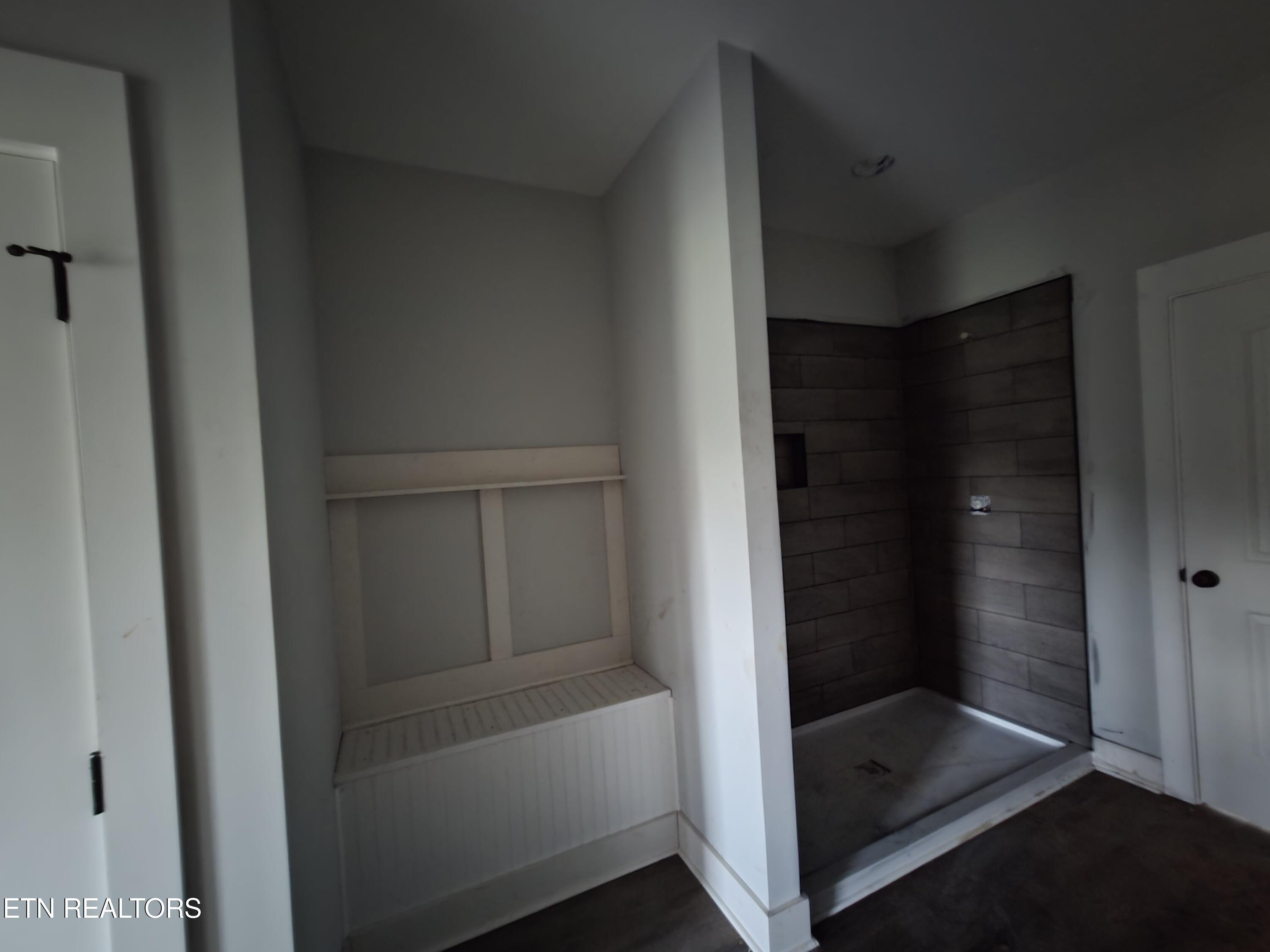 235 Chippewa Lane Rutledge, TN 37861 - Photo 9 of 17 20251101_174209