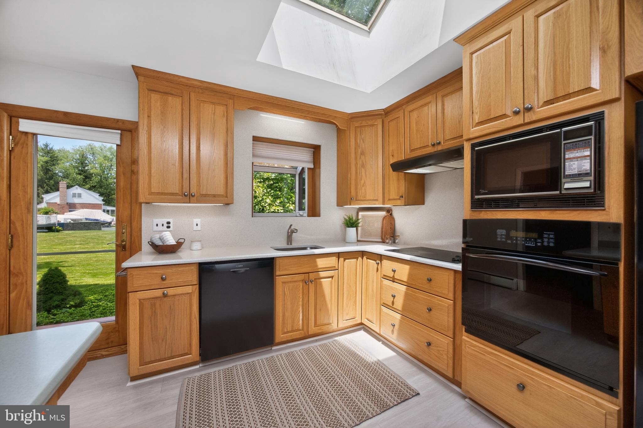 1190 Beaumont Road Berwyn, PA 19312 - Photo 13 of 36