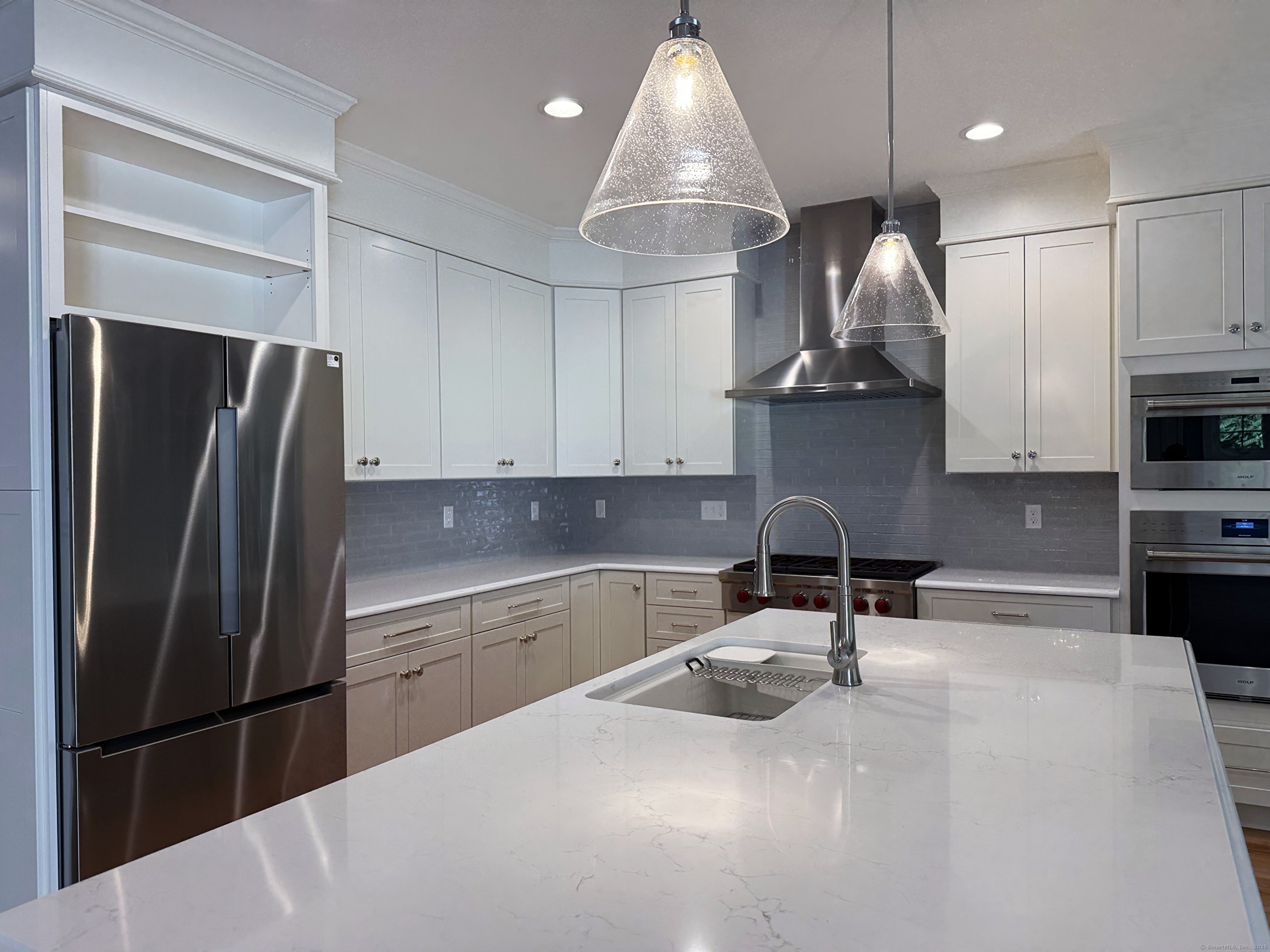 2 Village Circle, Unit 2 Guilford, CT 06437 - Photo 2 of 9