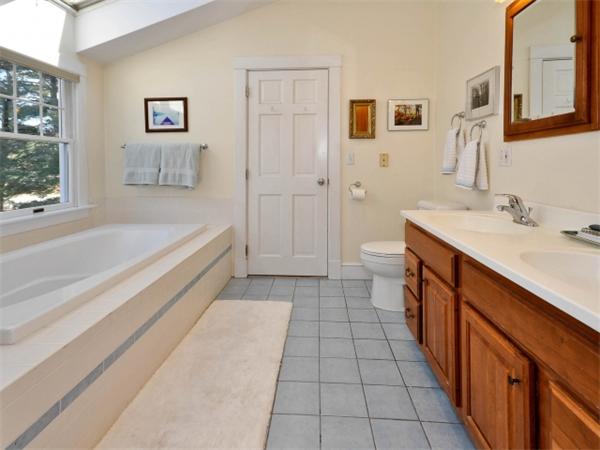 85 Beechnut Road Westwood, MA 02090 - Photo 19 of 26 Gallery Image 19