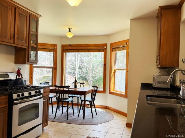 2769 State Rte 55 Bethel, NY 12786 - Photo 9 of 28 looking into the kitchen to the bay window area
