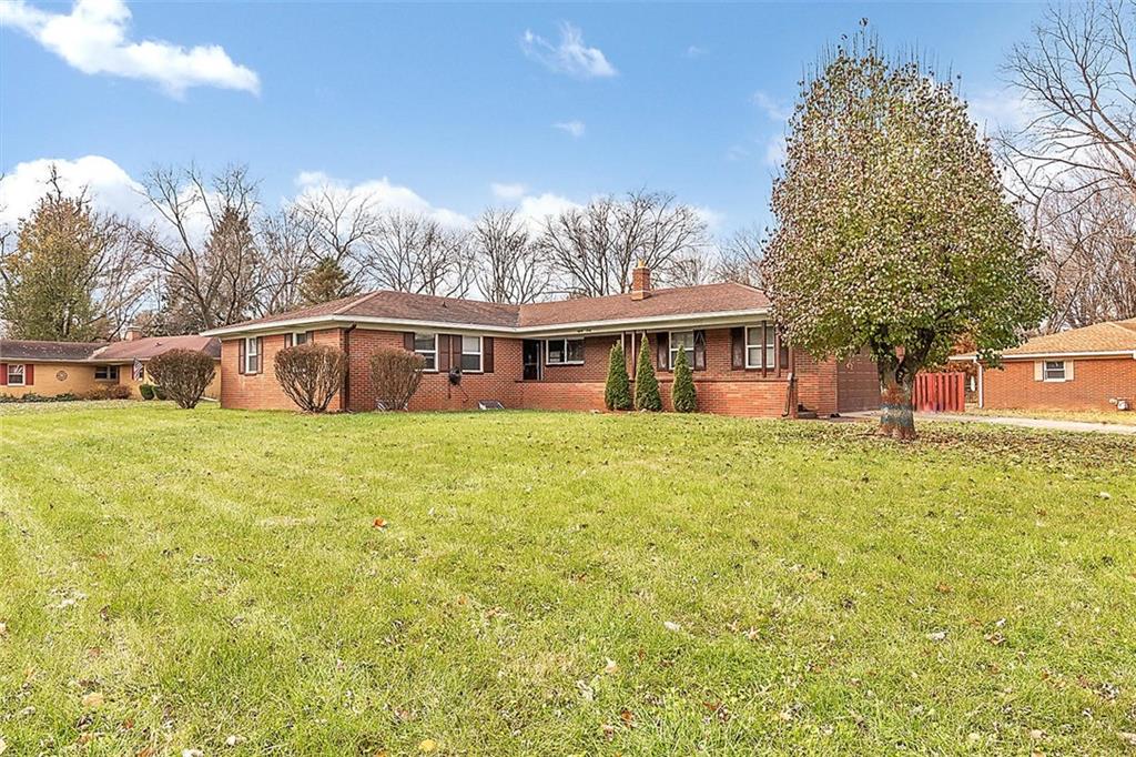 8040 Taunton Road Indianapolis, IN 46260 - Photo 1 of 34 Gallery Image 1
