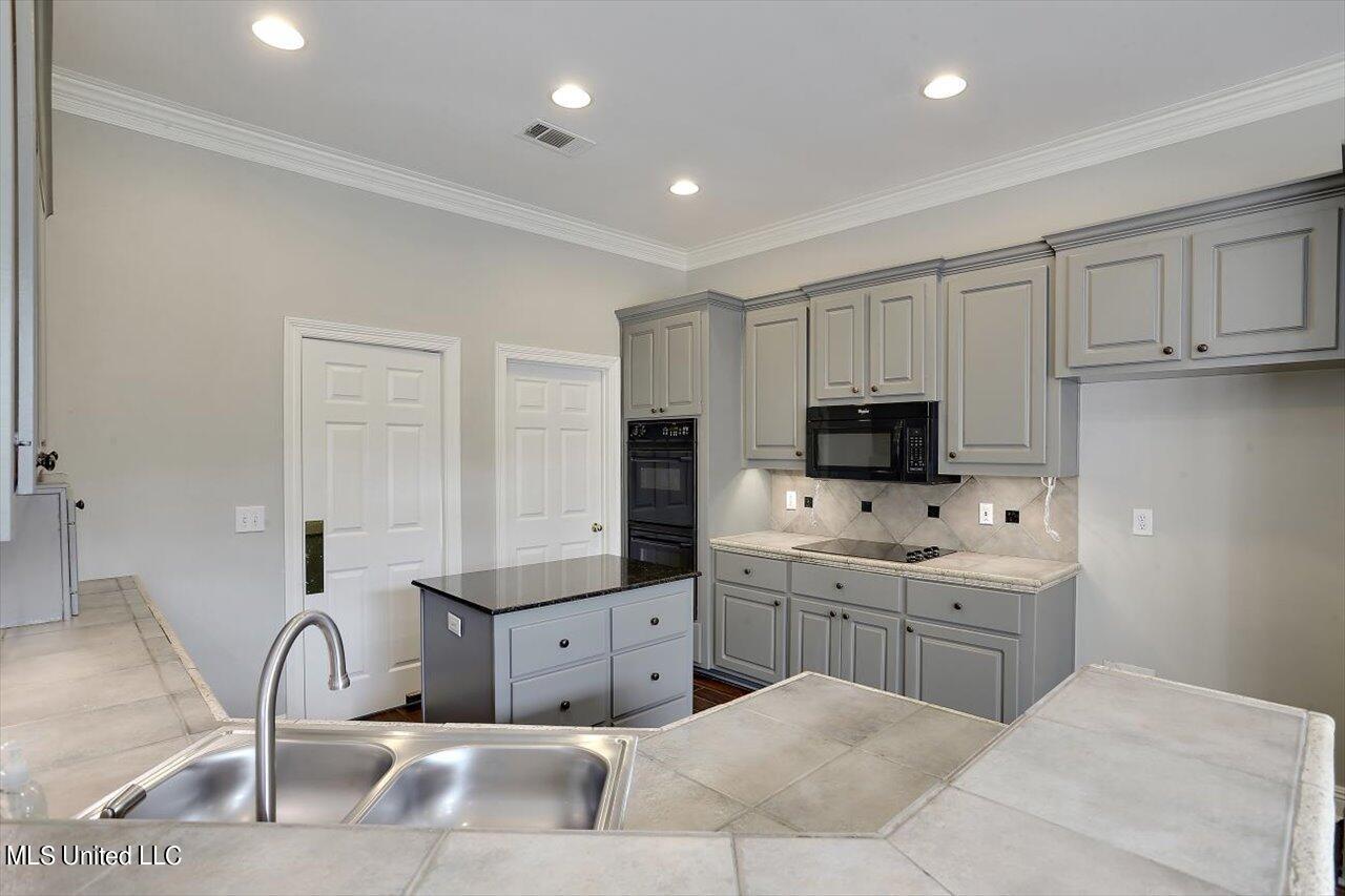 640 Wendover Way Ridgeland, MS 39157 - Photo 13 of 38 12-640 Wendover Way