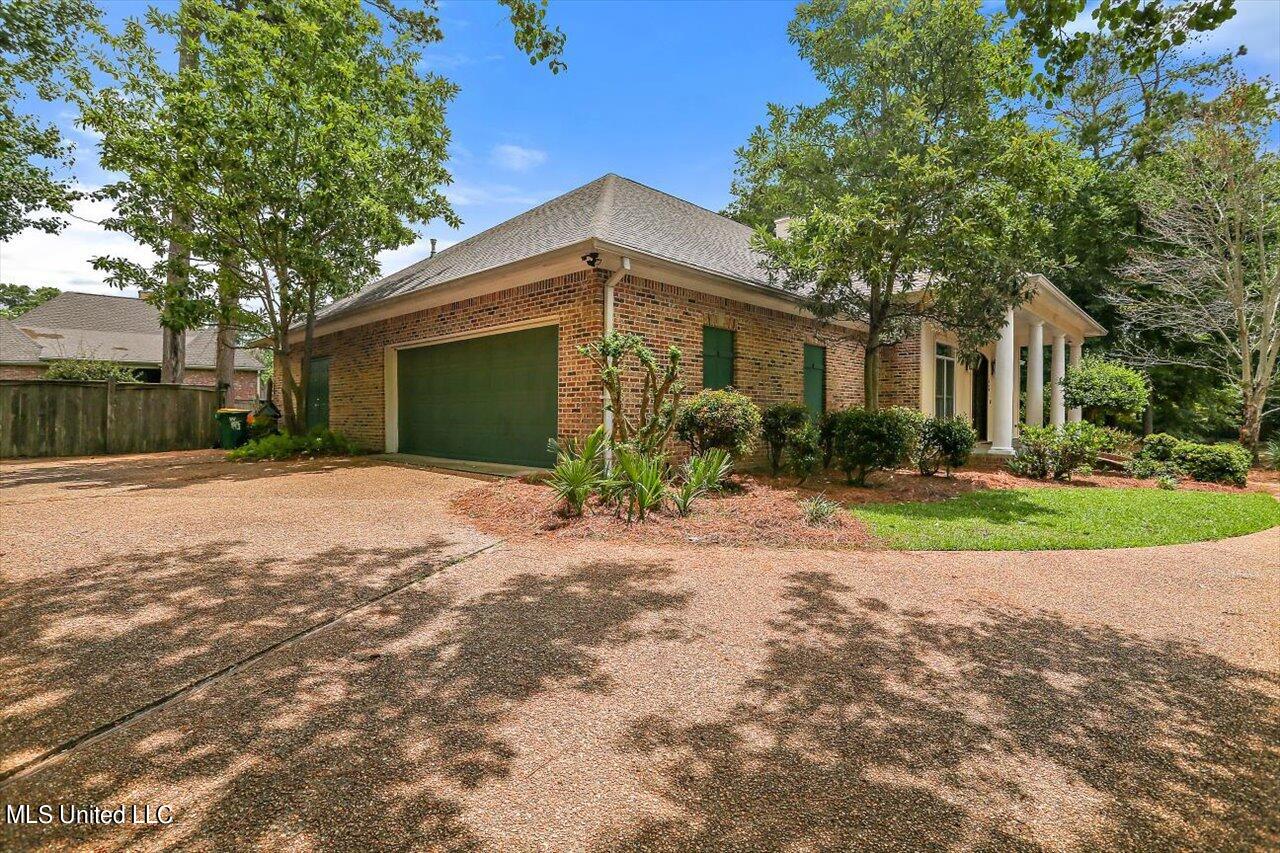 640 Wendover Way Ridgeland, MS 39157 - Photo 5 of 38 04-640 Wendover Way