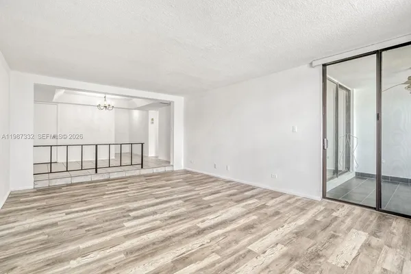 $2,100 | 3760 Inverrary Drive, Unit 2L, Lauderhill, FL 33319