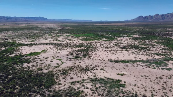 $68,900 | 39.6-acres West Paulo Rosa Drive, Unit 2, San Simon, AZ 85632