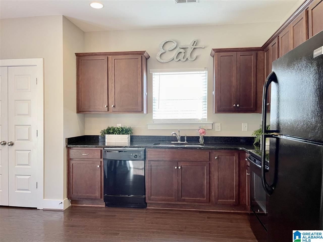 4317 Segars Cove Bessemer, AL 35022 - Photo 12 of 34