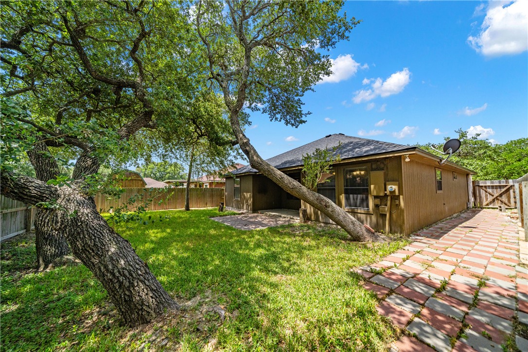 2094 Ridgewood Circle Ingleside, TX 78362 - Photo 20 of 23