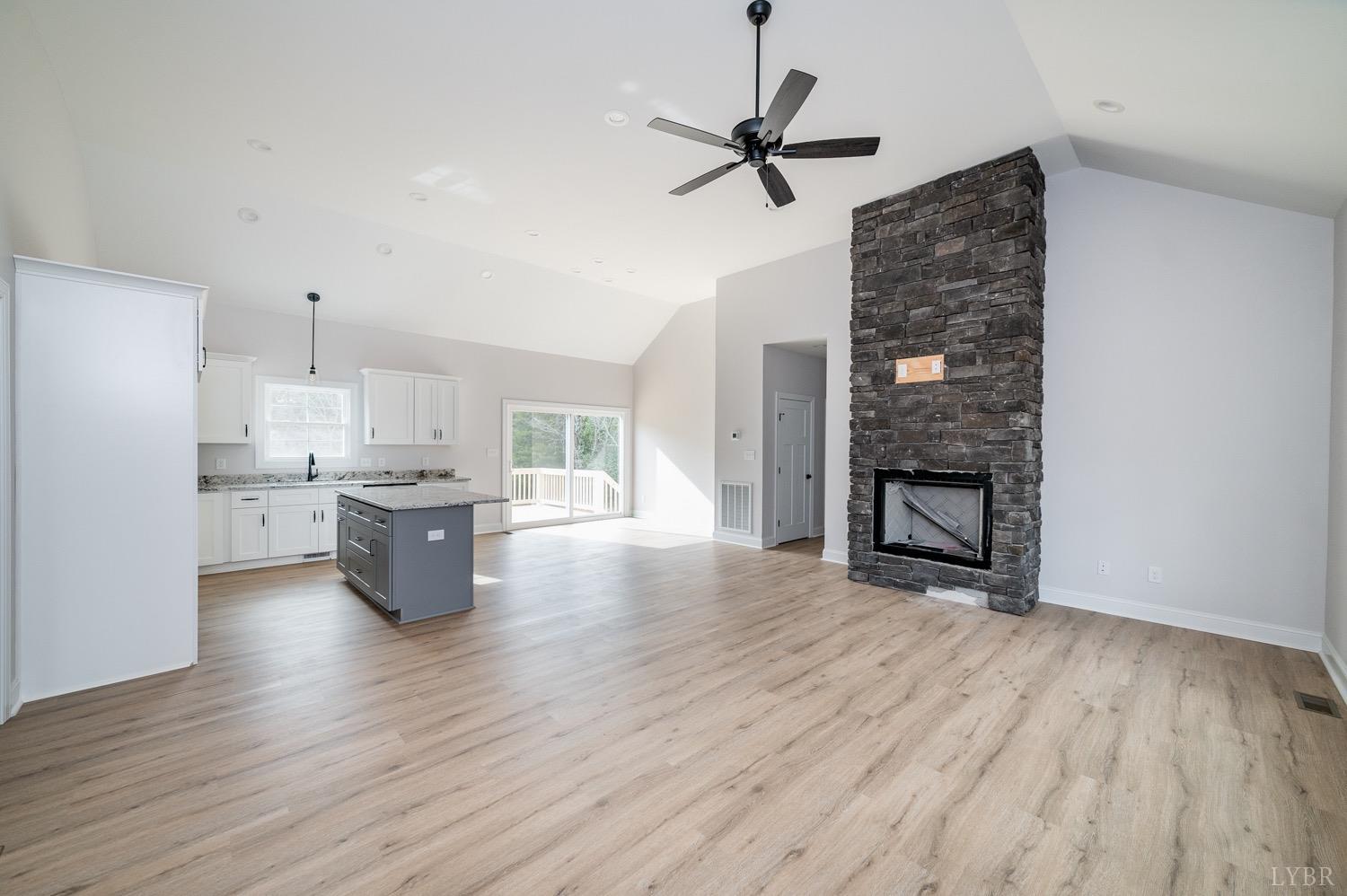 2905 Centerville Road Bedford, VA 24523 - Photo 2 of 29 Gallery Image 2