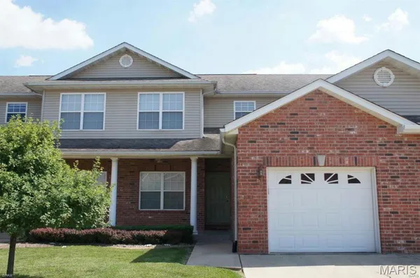 $2,295 | 720 Titan Drive, O'Fallon, IL 62269
