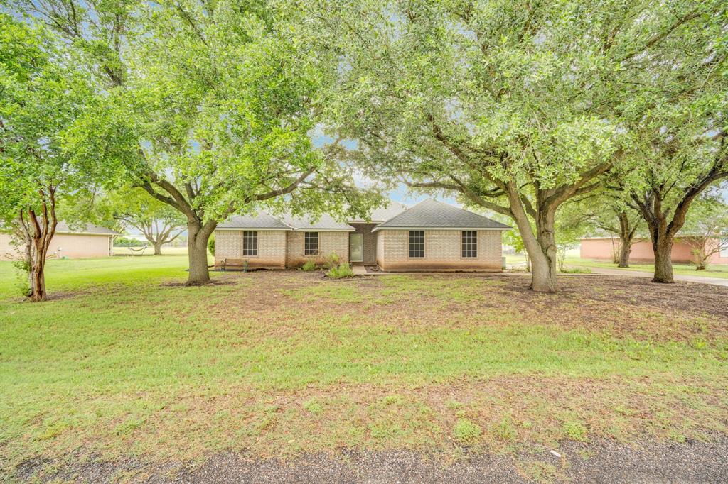 209 Alesha Road Red Oak, TX 75154 - Photo 2 of 16
