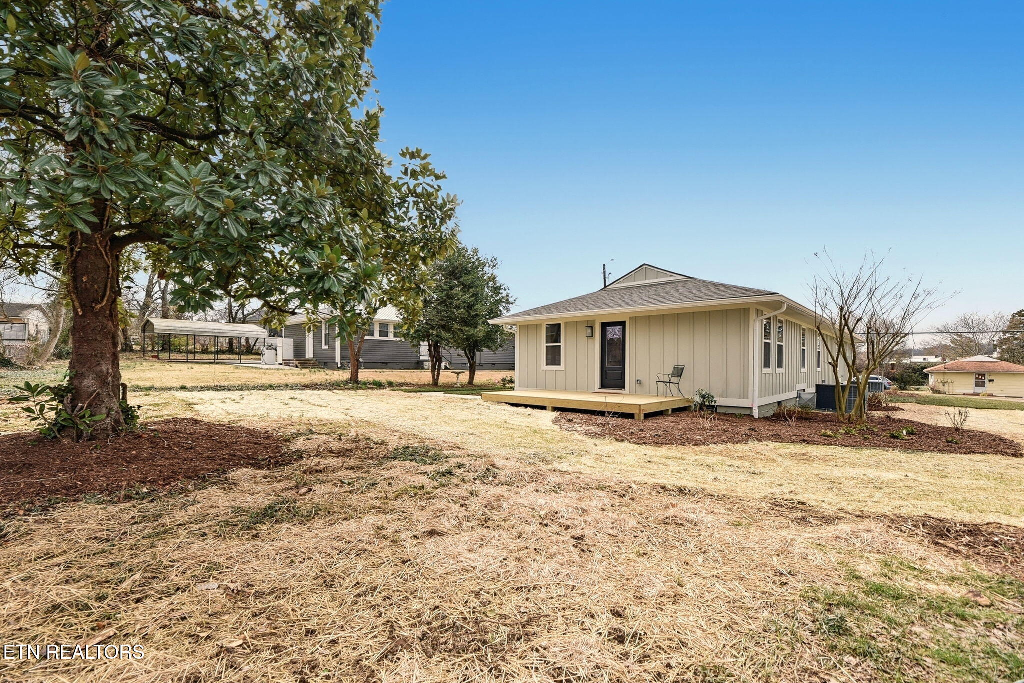 120 Marquette Road Oak Ridge, TN 37830 - Photo 38 of 38 Rear View