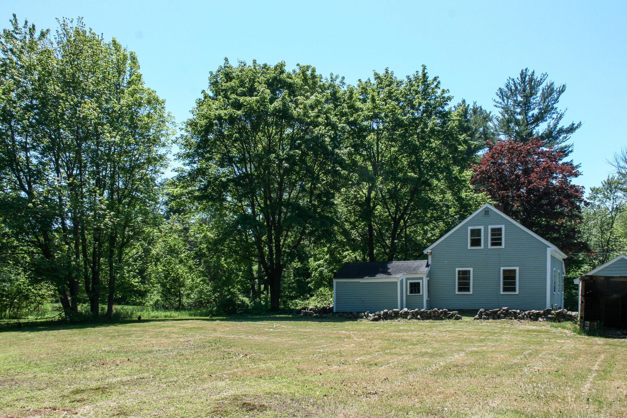 98 Haverhill Road Salem, NH 03079 - Photo 7 of 27 Gallery Image 7