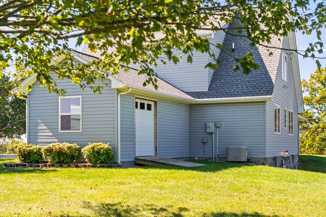 $575,000 | 227 Huffman Lane, Fairfield, VA 24435