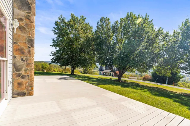 $575,000 | 227 Huffman Lane, Fairfield, VA 24435