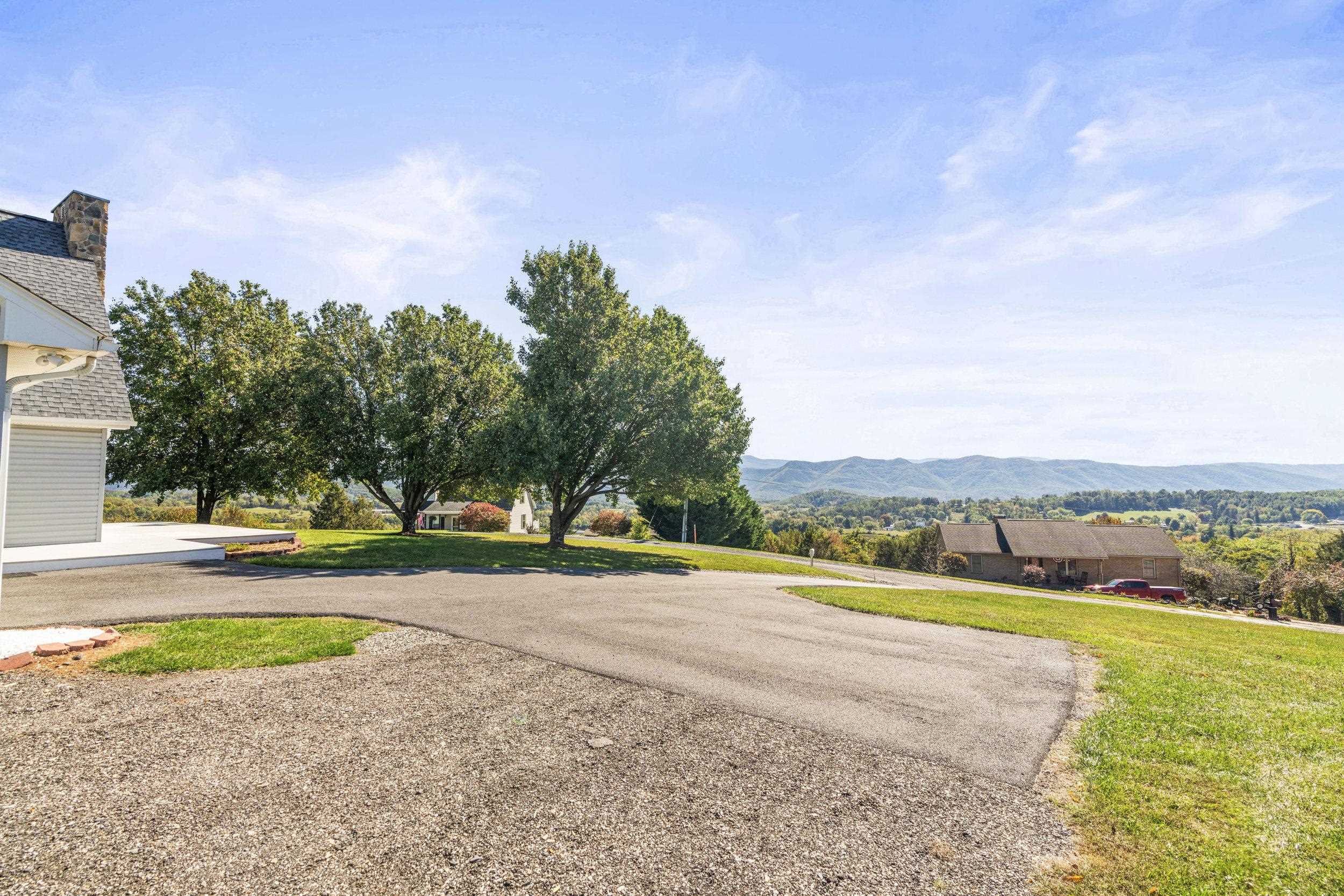 227 Huffman Lane Fairfield, VA 24435 - Photo 9 of 43