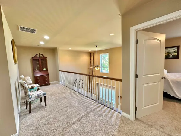 $309,900 | 6182 Glenview Drive, Newburgh, IN 47630