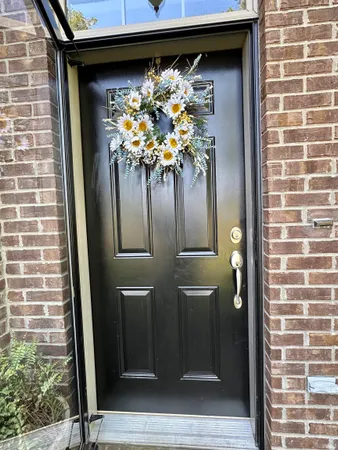 $309,900 | 6182 Glenview Drive, Newburgh, IN 47630