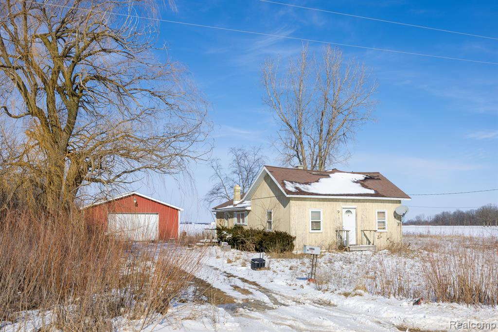 12370 Preston Road Britton, MI 49229 - Photo 2 of 19