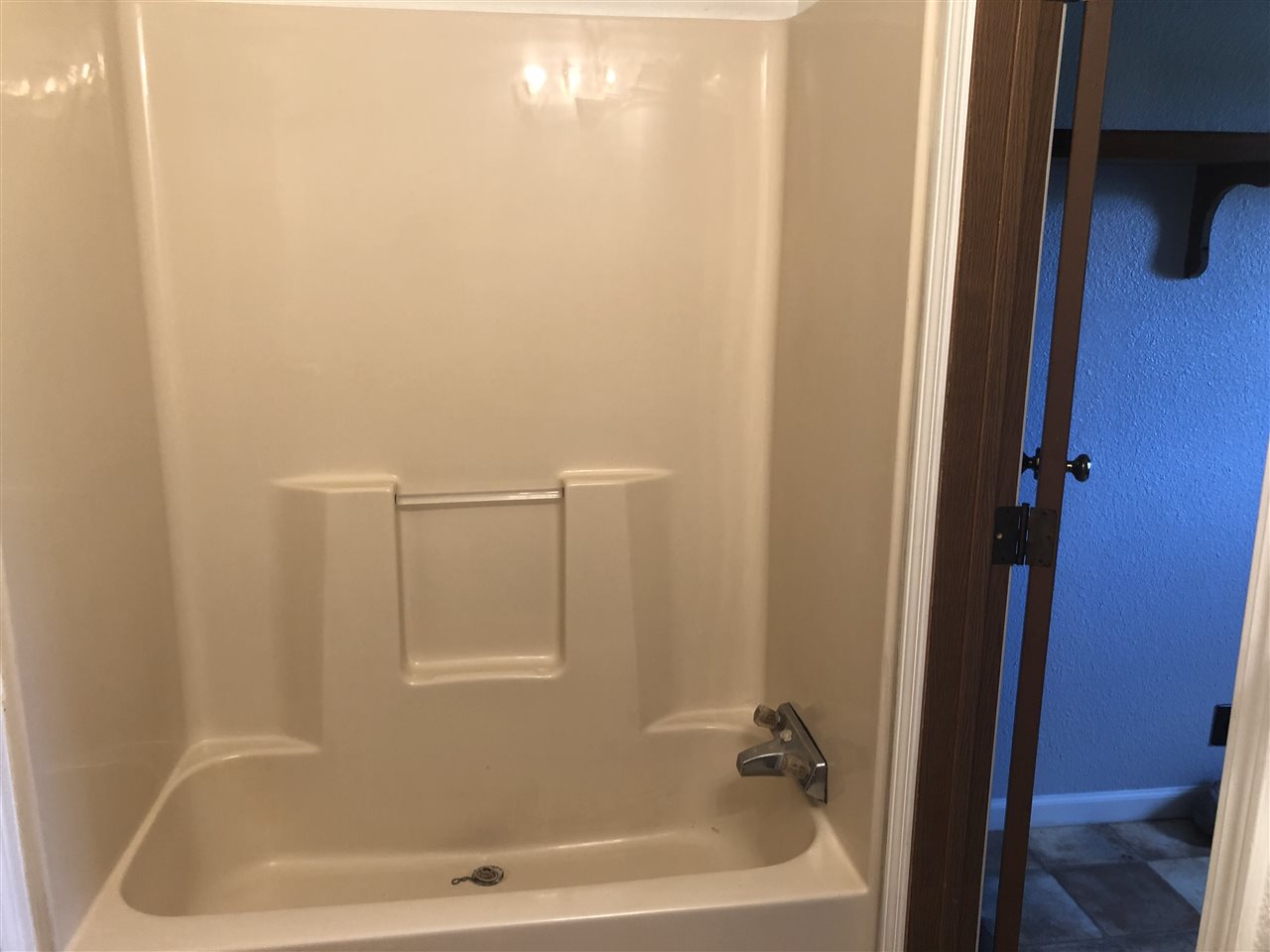 11269 South New Lothrop Road Durand, MI 48429 - Photo 23 of 33 Main Bath