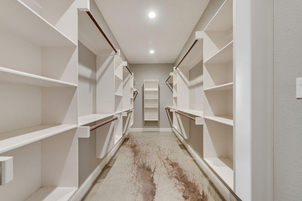 461 Pearson Ranch Road Azle, TX 76020 - Photo 25 of 40 So much closet space!