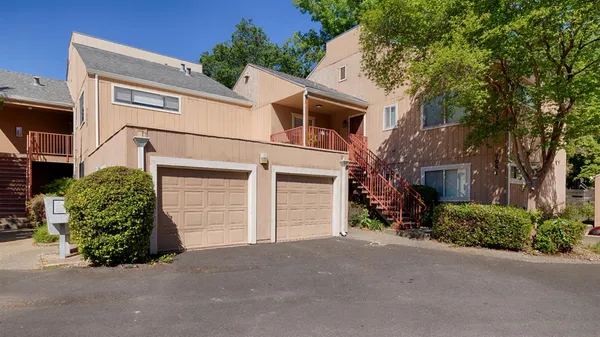 $250,000 | 7951 Arcade Lake Lane, Citrus Heights, CA 95610