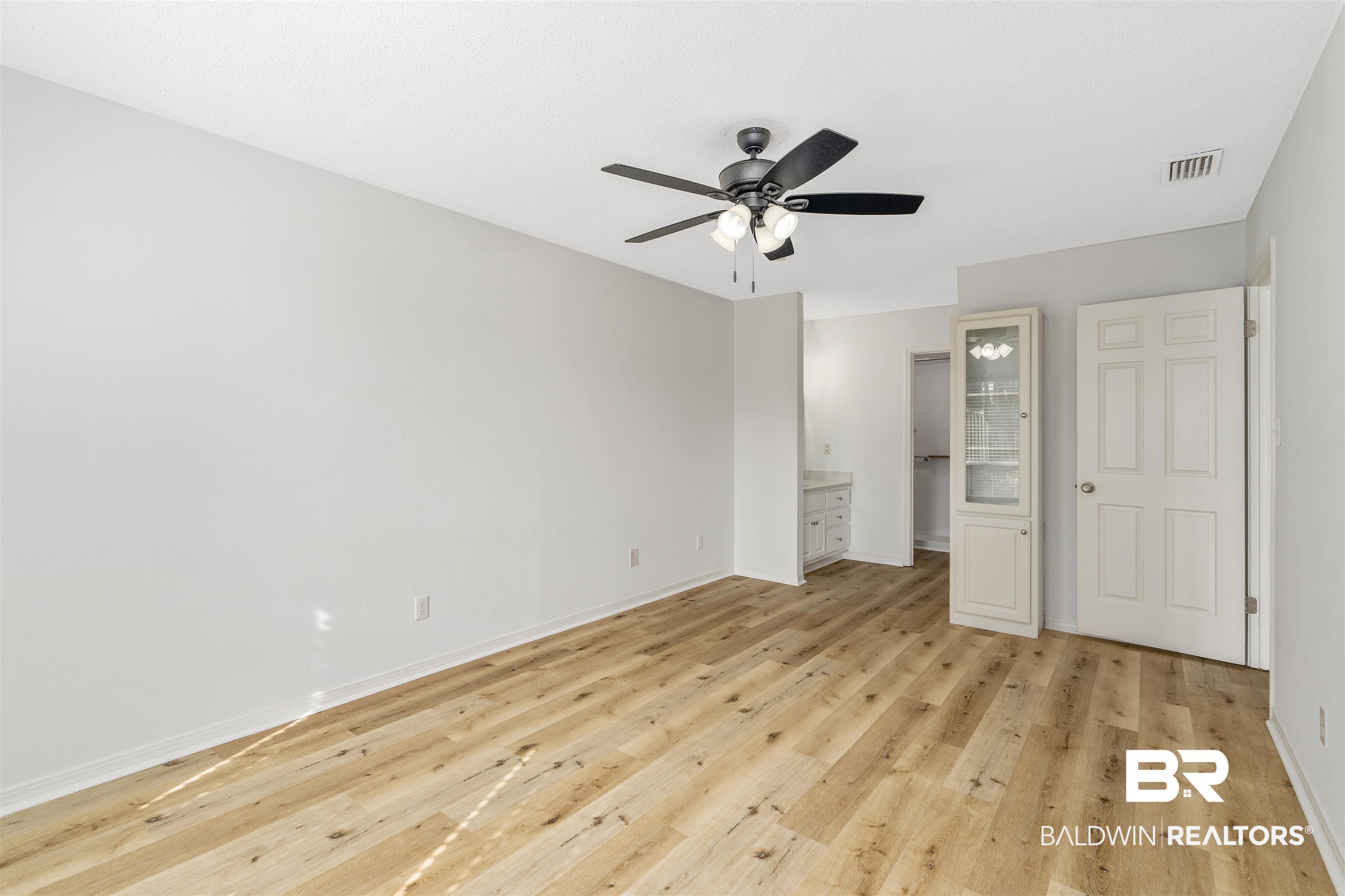 1701 Regency Road, Unit 120 Gulf Shores, AL 36542 - Photo 12 of 33