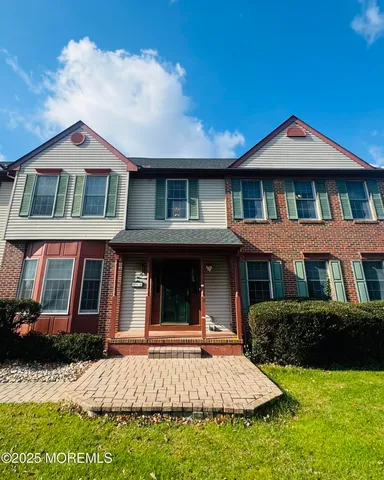 $675,000 | 8 Ivy Lane, Wrightstown, NJ 08562