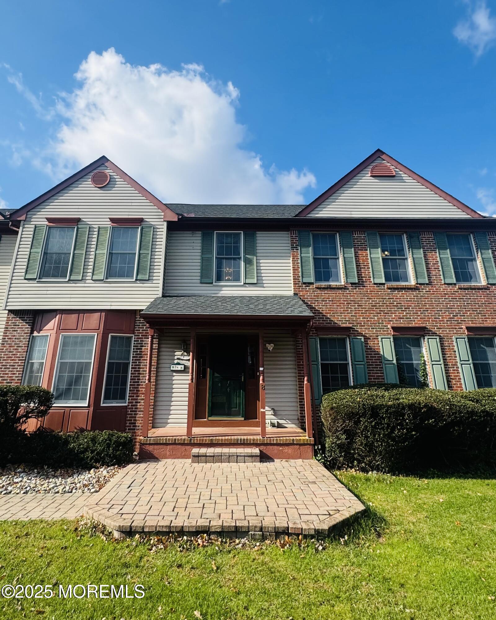 8 Ivy Lane Wrightstown, NJ 08562 - Photo 4 of 106 a front view of a house with a yard